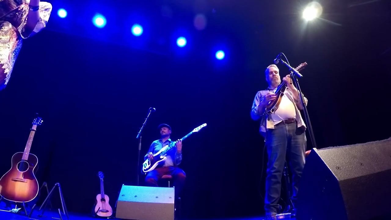 Rebekka Lundstrøm: Starting Again live @Arendal Kulturhus