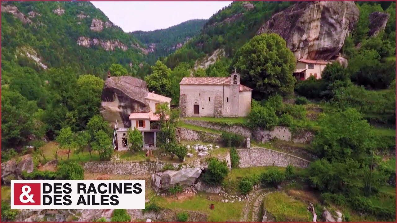 Chaos et habitations sont en harmonie à Annot