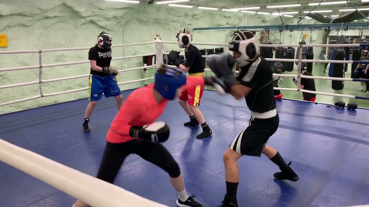R01 International Women Day Sparring 20260307 Diego “El Azteca” Garrido (3) VS Lyydia Lahtinen (21)