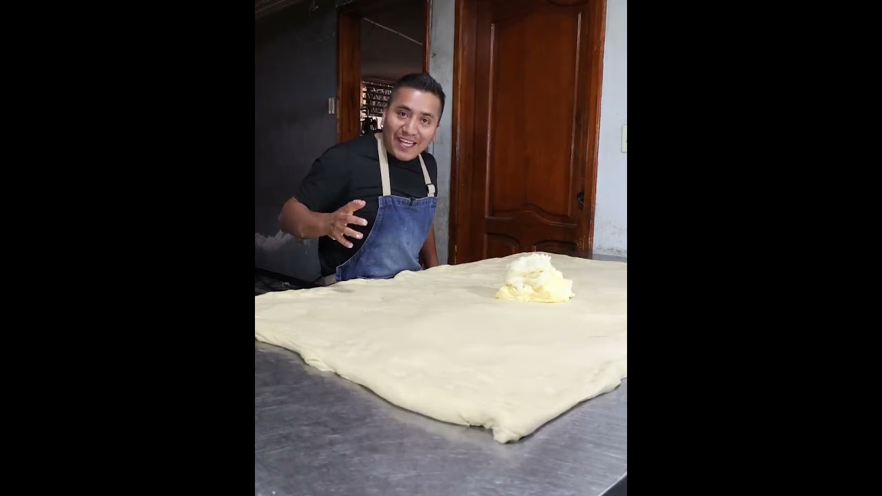 Cuando tenga una fiesta y no tenga que dar con el café aquí lo tienes 🥐
