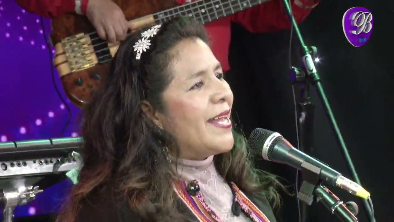 CHULLPAÑAN  (Selecc. de Huayños) en vivo.