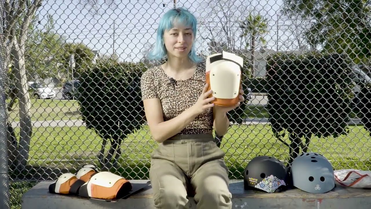 Lizzie Armanto - 187 Killer Pads Fitting Tutorial