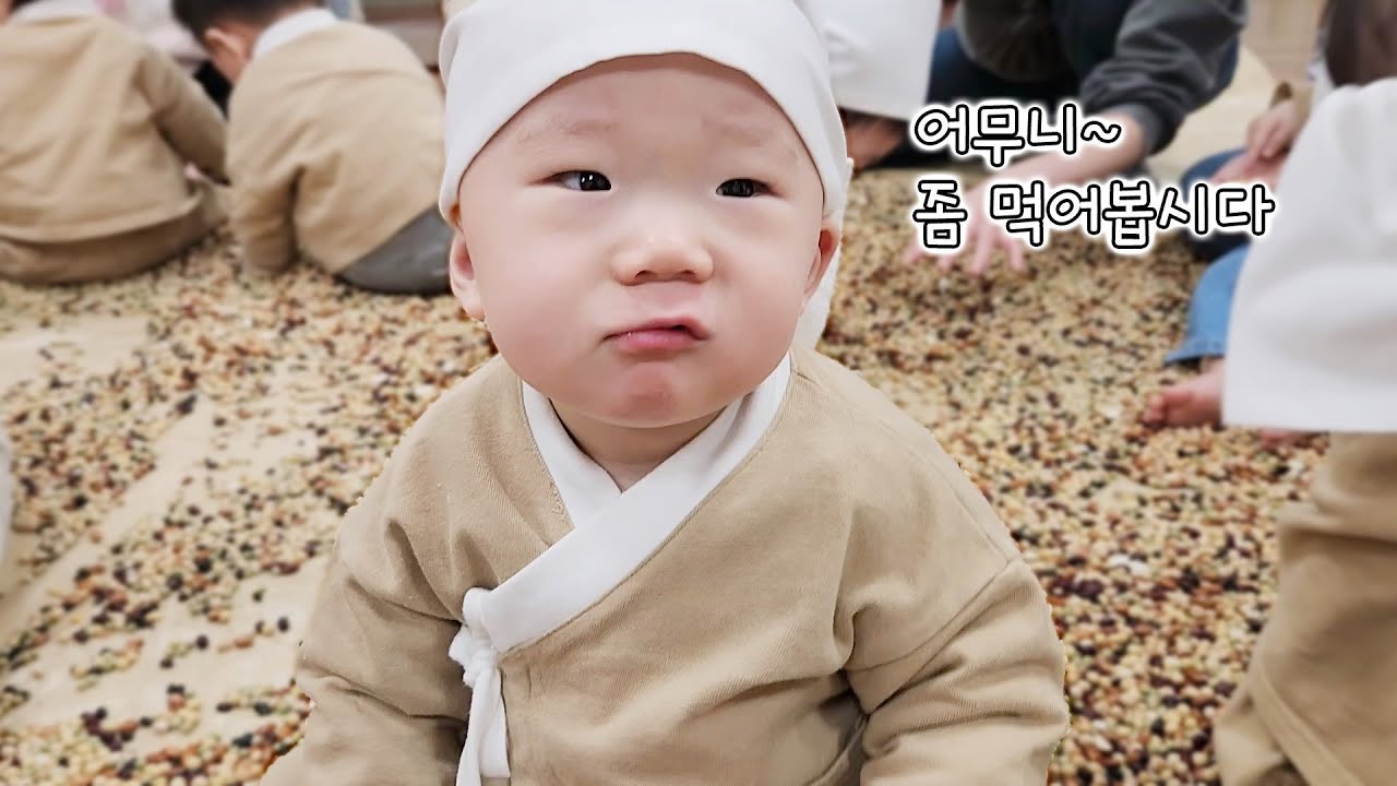 놀랄만큼 쑥쑥 크는 11개월 윤재의 귀여운 영상 모음😆👶 (생후 11개월)