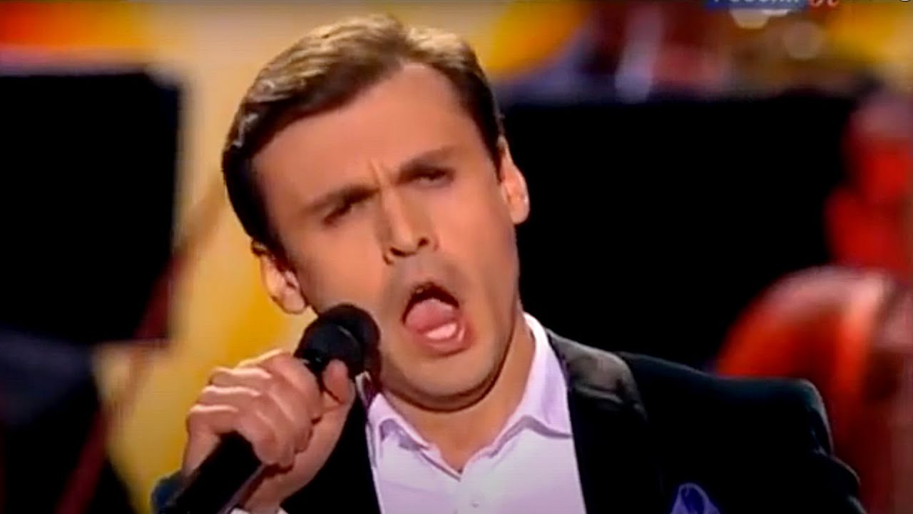 Дмитрий Риберо Феррейра 