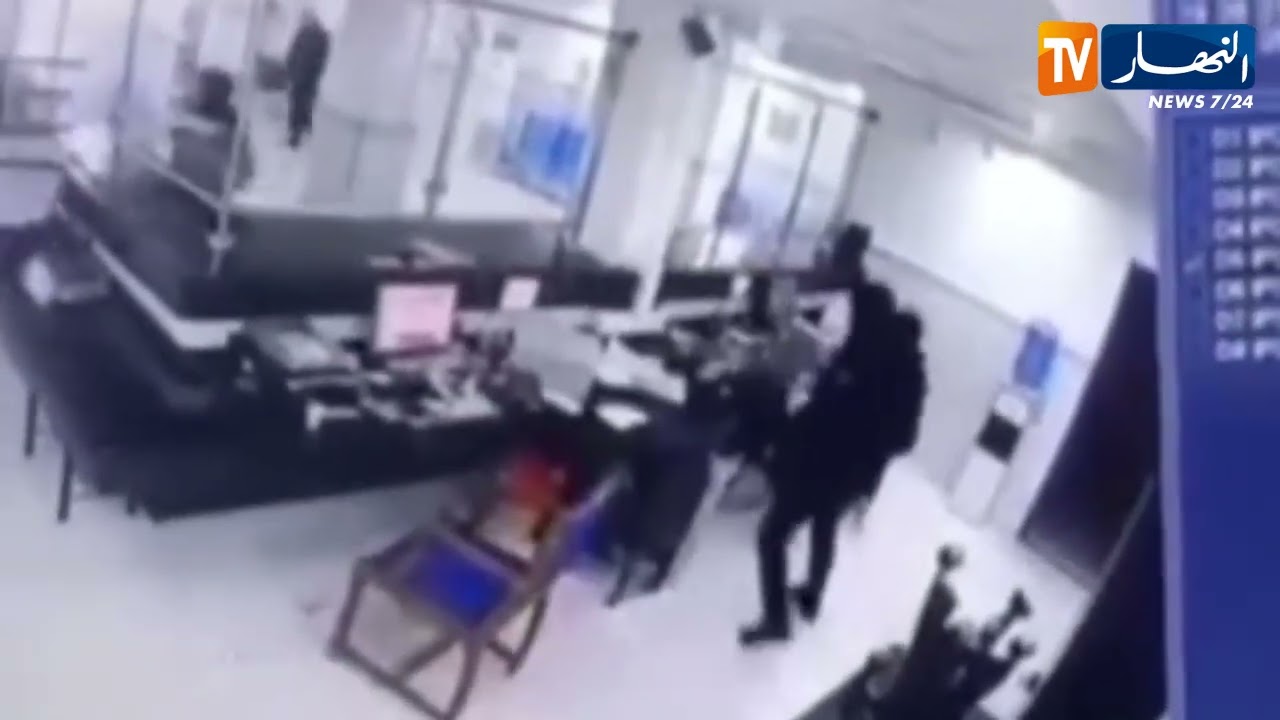 الطارف.. مشاهد توثق عملية اقتحام مركز بريدي بالشط
