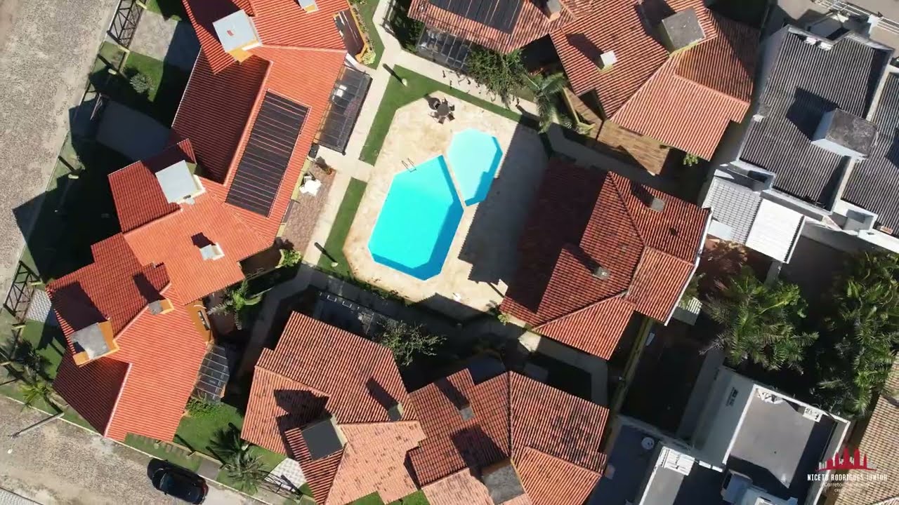 Linda casa à venda na praia Bellatorres em Passo de Torres, Santa Catarina