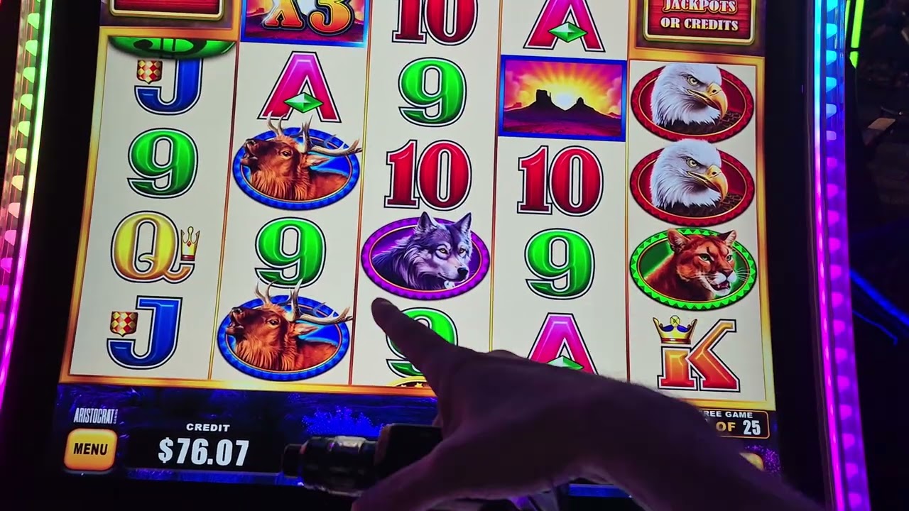 NEW BUFFALO MEGA POWER! 4 COIN TRIPLE POP BONUS!