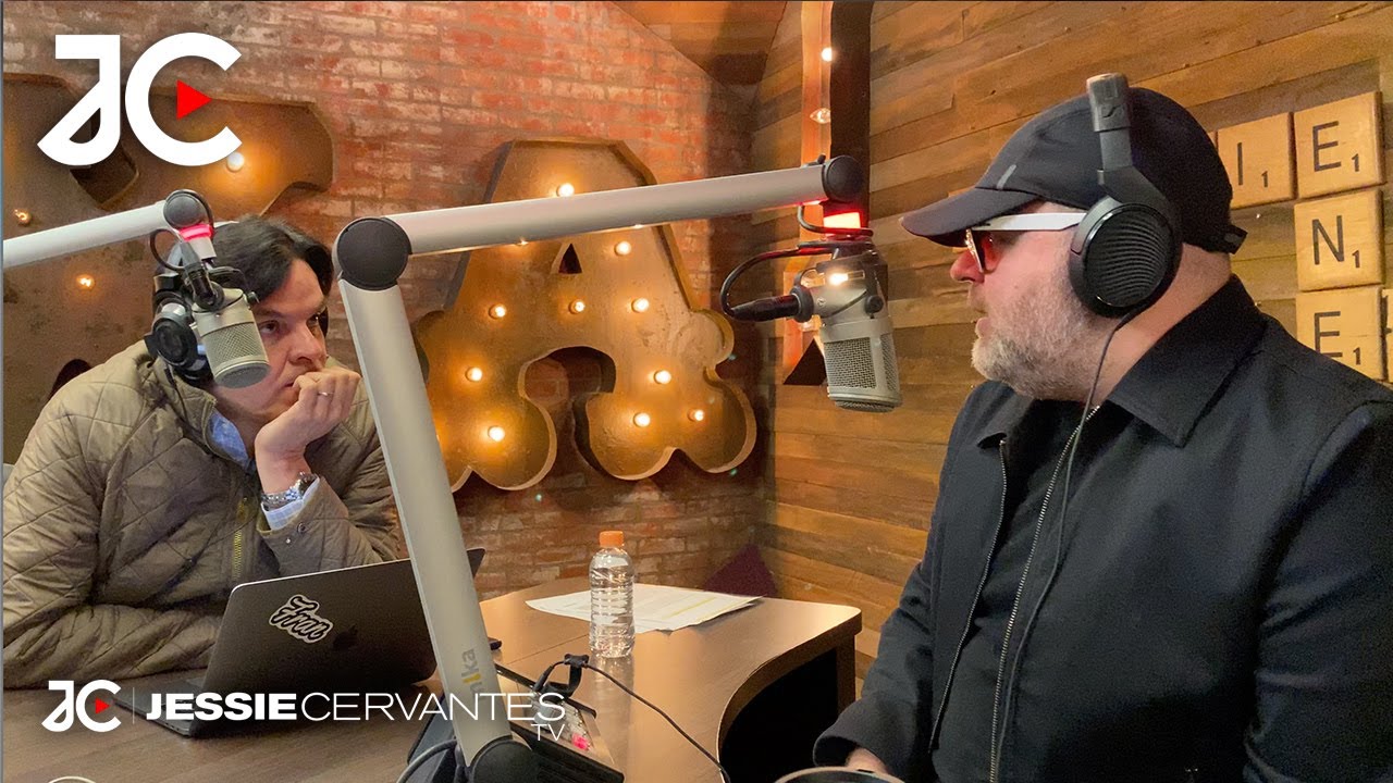 Entrevista con Armando &Aacute;vila, productor de grandes &eacute;xitos de Gloria Trevi, Thal&iacute;a, David Bisbal...