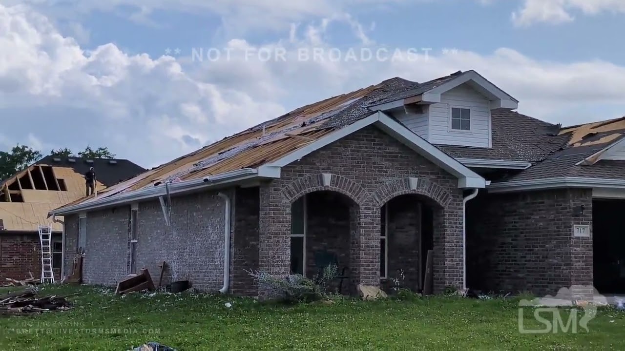 06-18-2025 Highfill, Ar - Tornado Damage in Northwest Arkansas