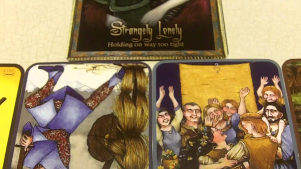 Tarot lessons #7 - adding Oracles to your tarot