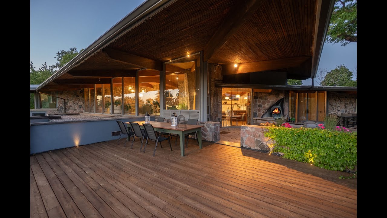 4235 17th SIderoad , King, ON, Canada.- A Mid Century Modern work of art on 32 Acres of Land