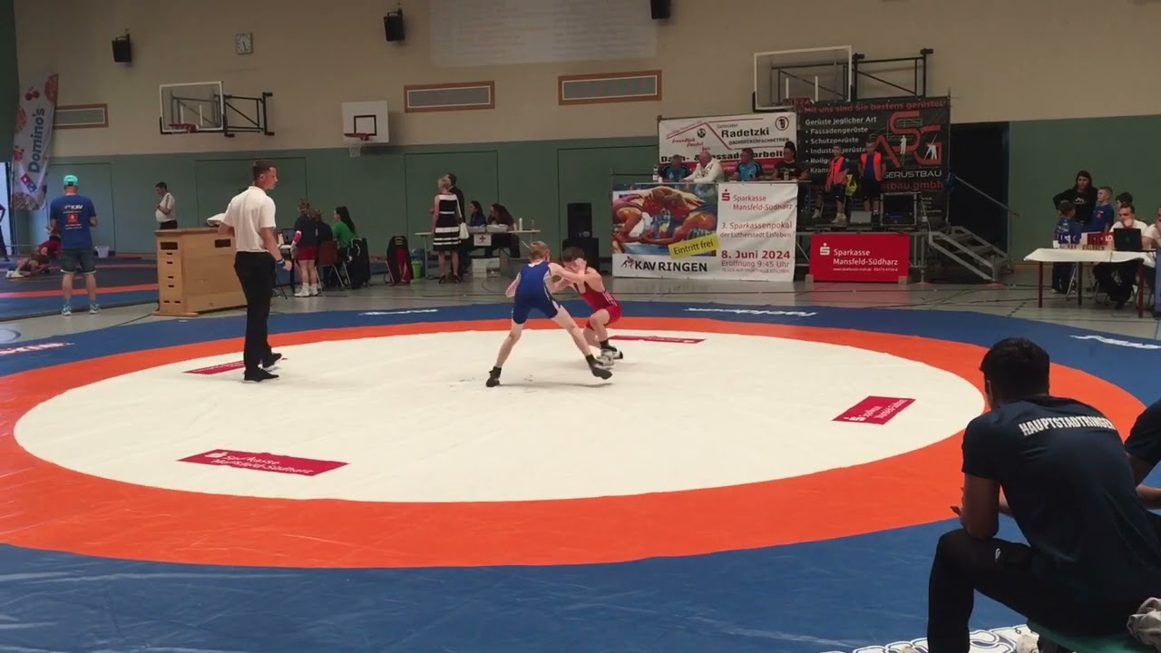 Wrestling U12 38kg Lazare Kurmashvili (Hauptstadtringer) - Franz K&uuml;hne (SV Halle) 08.06.24 Eisleben