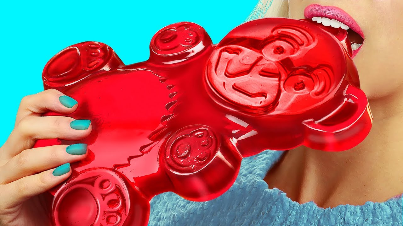8 DIY Giant Candies / Funny Pranks!