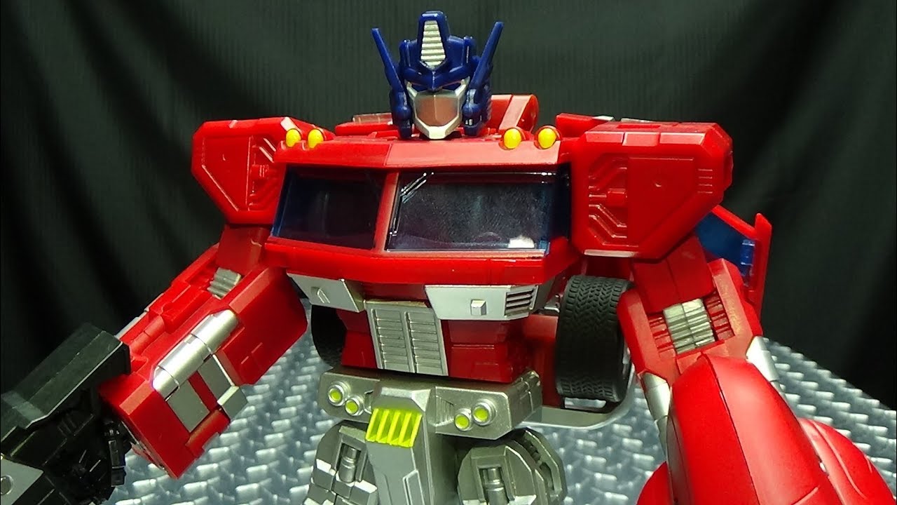 JuJiang SUPREME LEADER (KO Upscaled Classics Optimus Prime): EmGo's Transformers Reviews N' Stuff