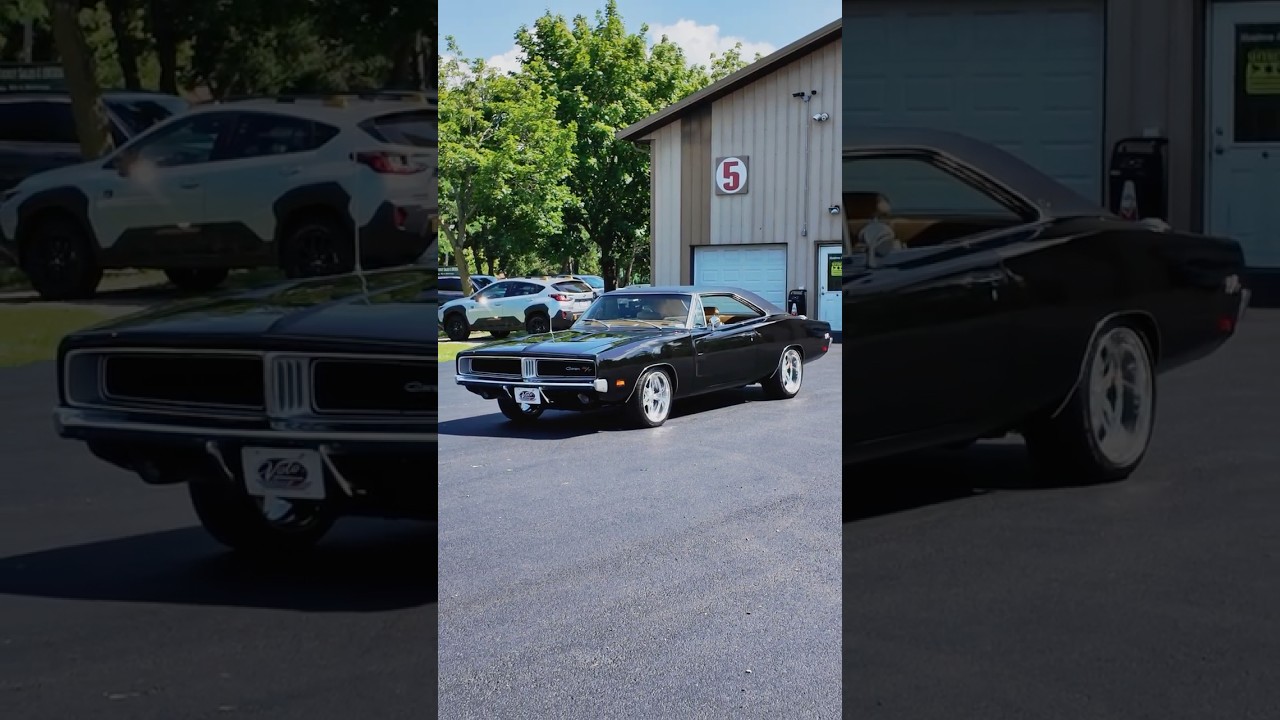 1969 Dodge Charger R/T SE For Sale | Volo Museum V21899
