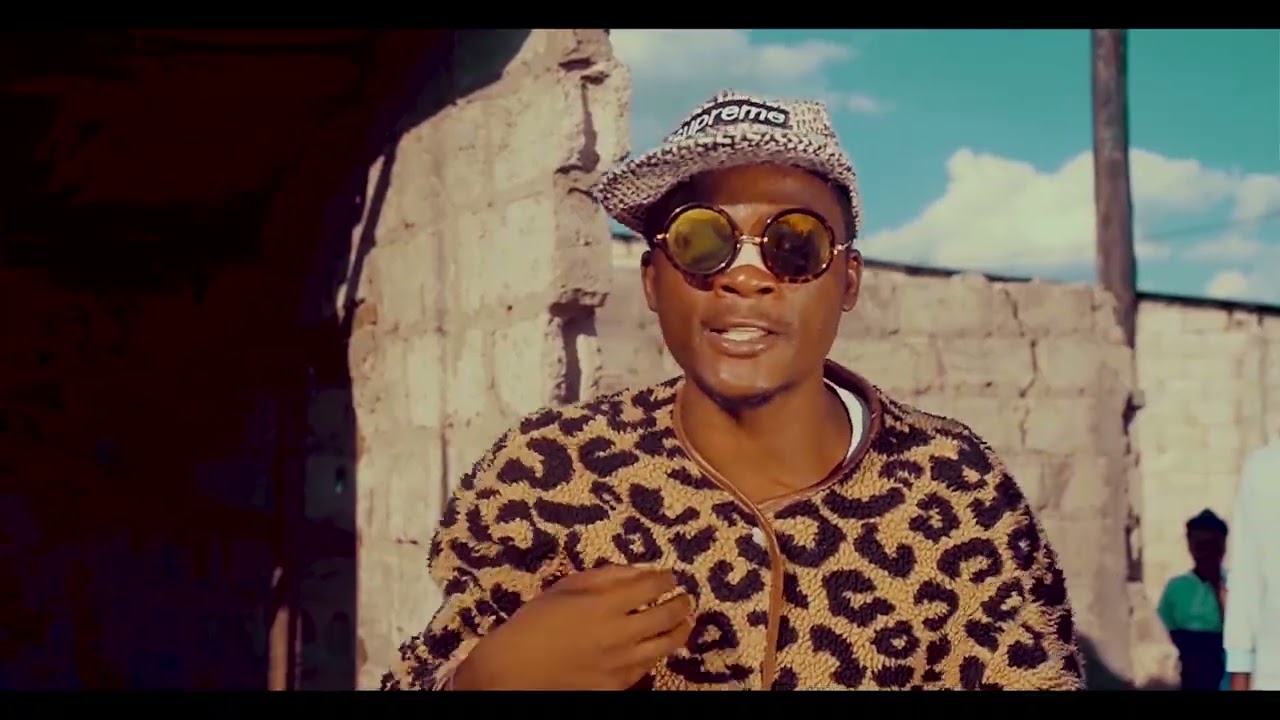 Emanuelly  Ft Popstyle Sway - Feeling Me (official Music Video)
