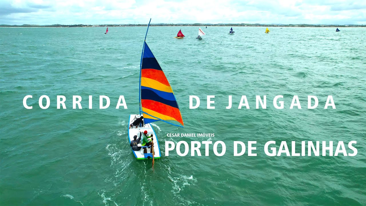 Tradicional corrida de Jangada de Porto de Galinhas