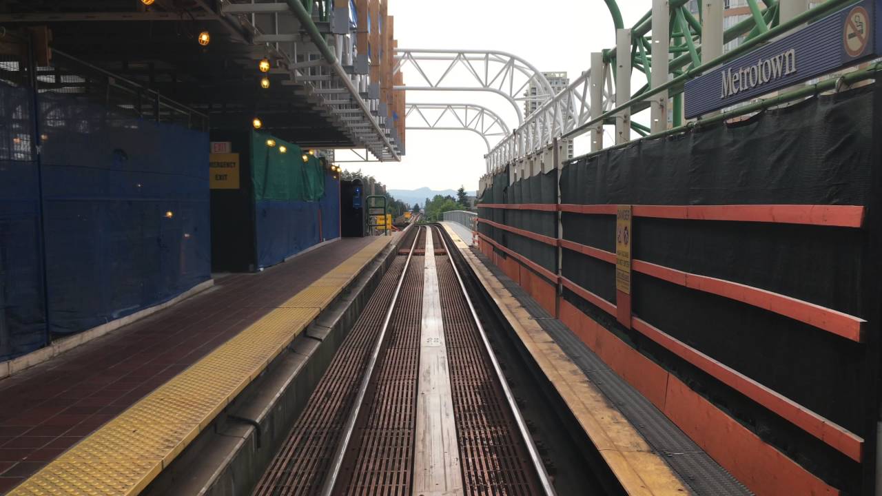 4K Skytrain Ride from Columbia to Waterfront