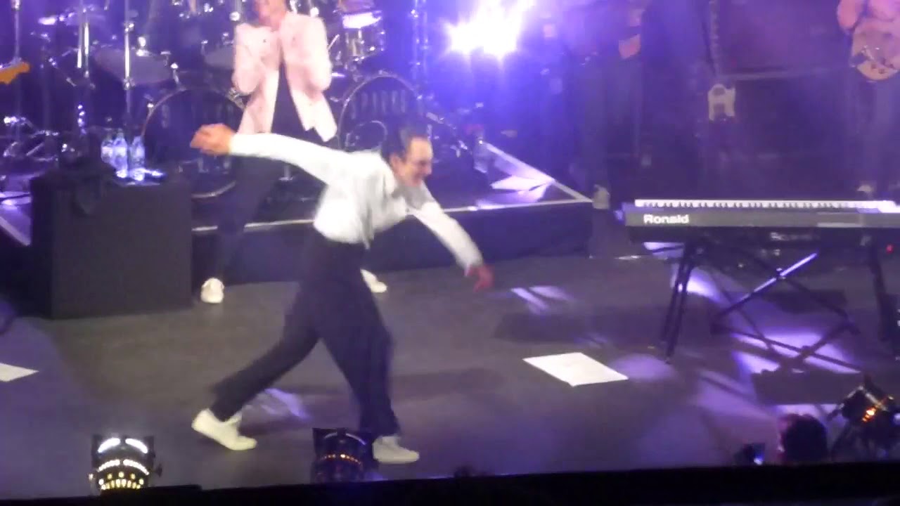 Sparks Ron Mael does his dance. O2 Kentish Town Forum 24 05 18