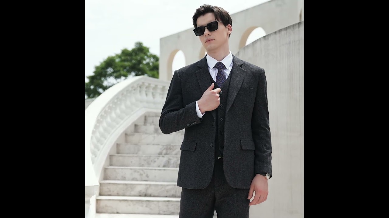 The Suit That Fits Your Ambition | Yoosuitan #menswear #suit #mensuit #mensuits