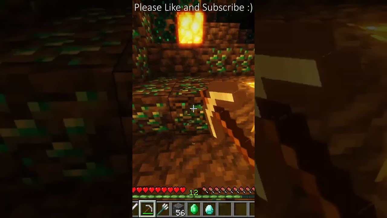 Epic Diamond Hunt 1.0 Golds Diamonds Emerald #shorts #minecraftshorts #diamond #worldssmallestviolin