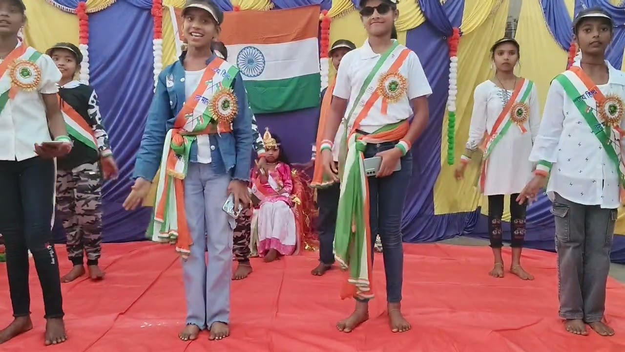 मोबाइल बुरी चीज है super comady video dance 🤣🤣