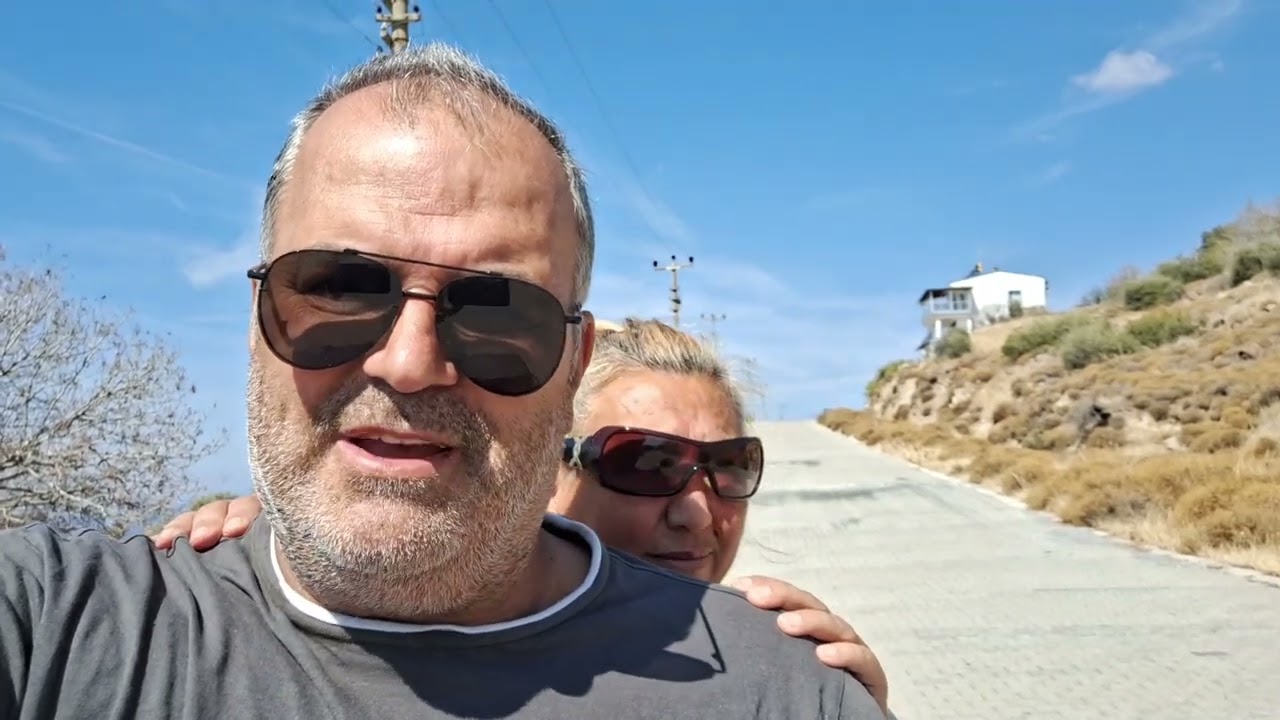 çandarli pazarina indik. sebze fiyatlari.