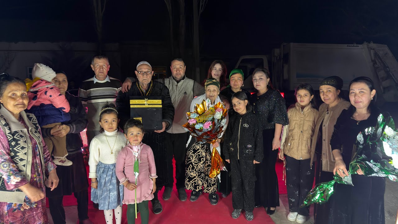 QOZIBOY OTAMIZ BILAN TAJIGUL ONAMIZNI 77 YOSHI BILAN QIZLARI TABRIKLADI.+998913910029