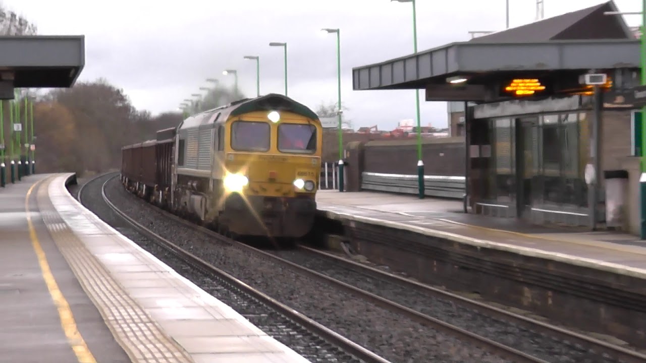 Trains at Tamworth 12/01/19