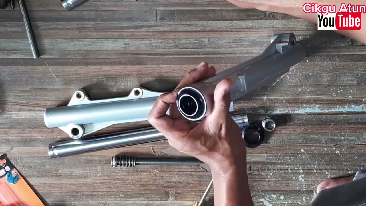 Cara Tukar Minyak Fork & Oil seal Spring || Service Fork Honda Wave 125