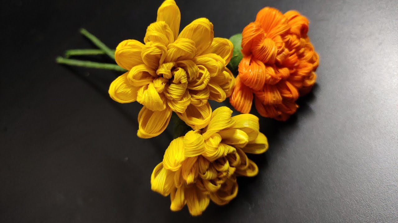 DIY Best out of waste | 🌽Corn husk flowers | Dry flower making