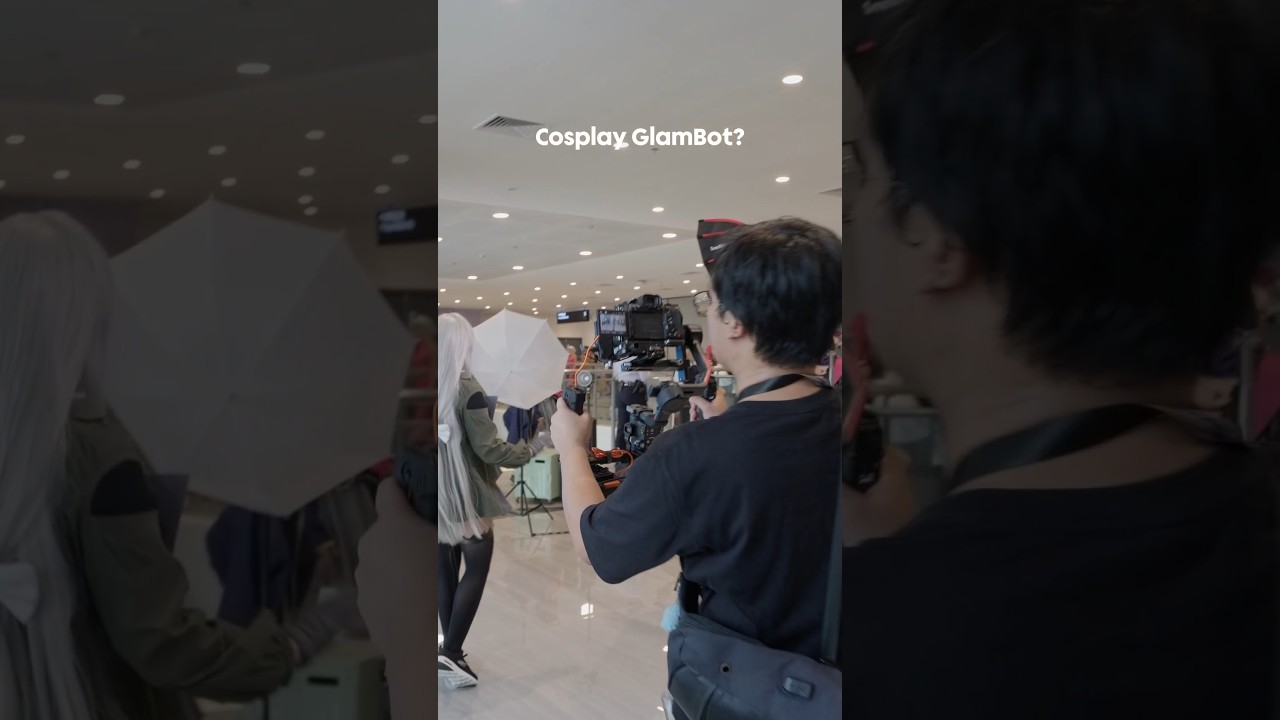 Cosplay GlamBot? Game. | FanFes 2024 