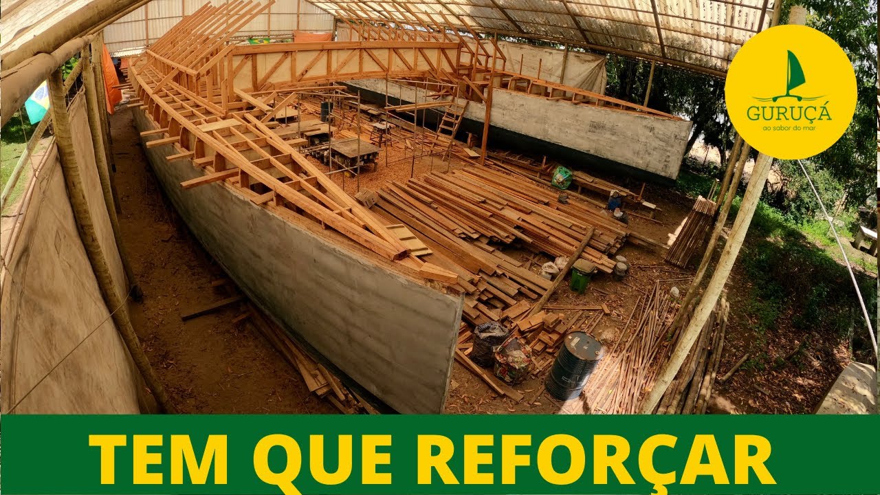 205| TEM QUE REFORÇAR- Construção de veleiro catamarã.