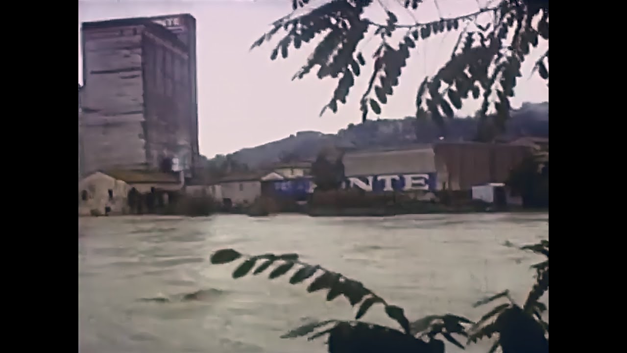 Ponte San Giovanni, PG - la piena del Fiume Tevere | Filmato amatoriale (1980)