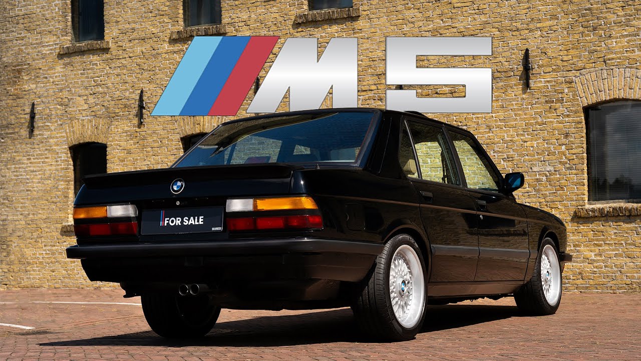 Walk Around Of BMW E28 M5 | Ivo Christov