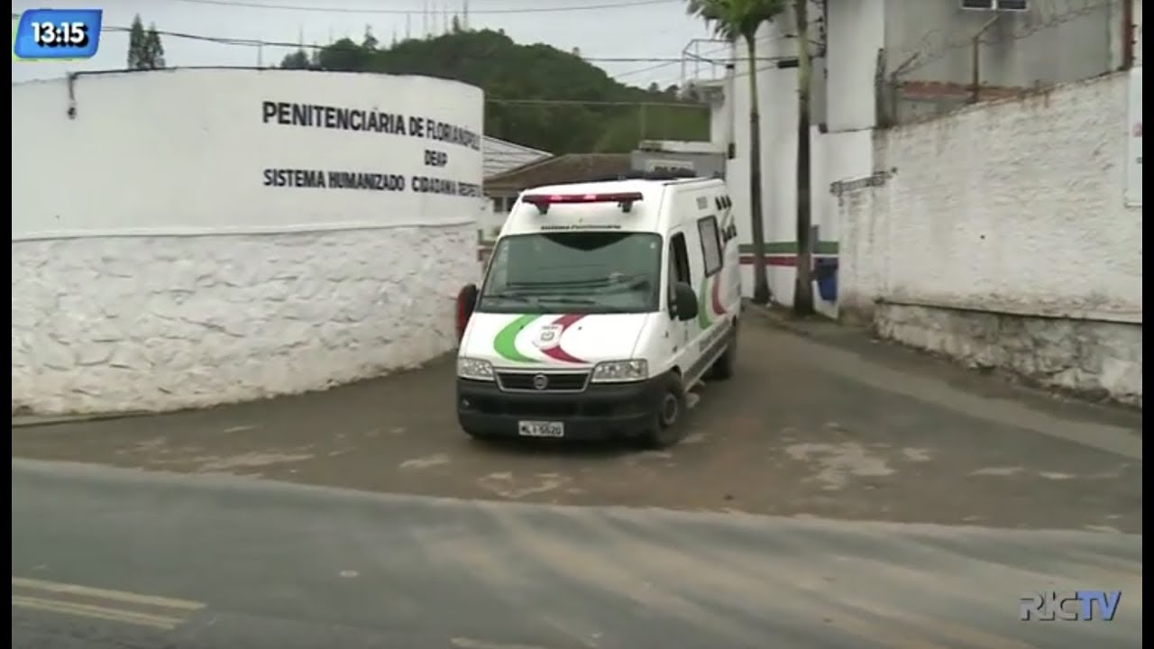 Sete detentos fogem com arma de penitenciária de Florianópolis