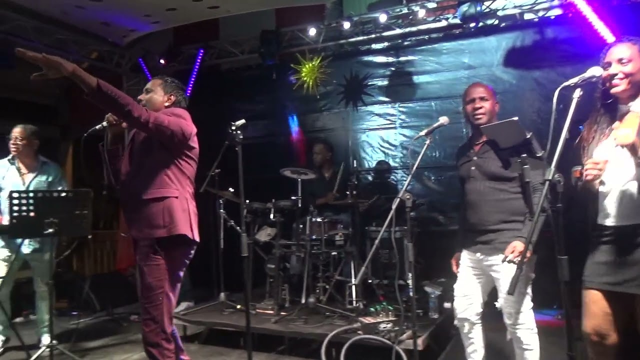 SOIREE DE MARDI GRAS EN RAYON LA  AVEC ALEX CATHERINE LE 21/2/23