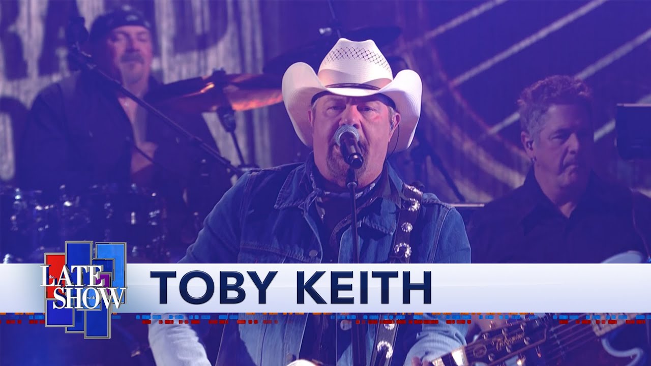 Toby Keith Performs 