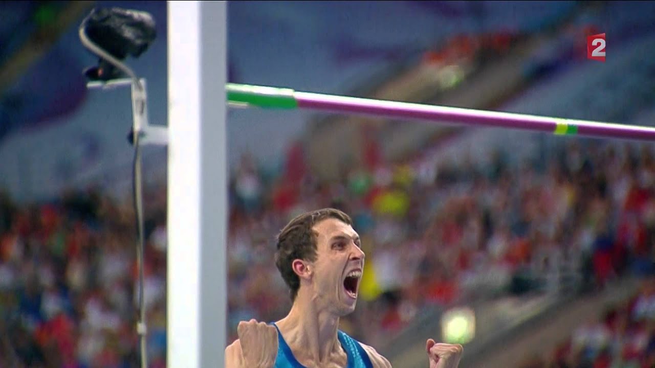 Bohdan Bondarenko 2.41m (HD with replay on bar) 2013 world champion