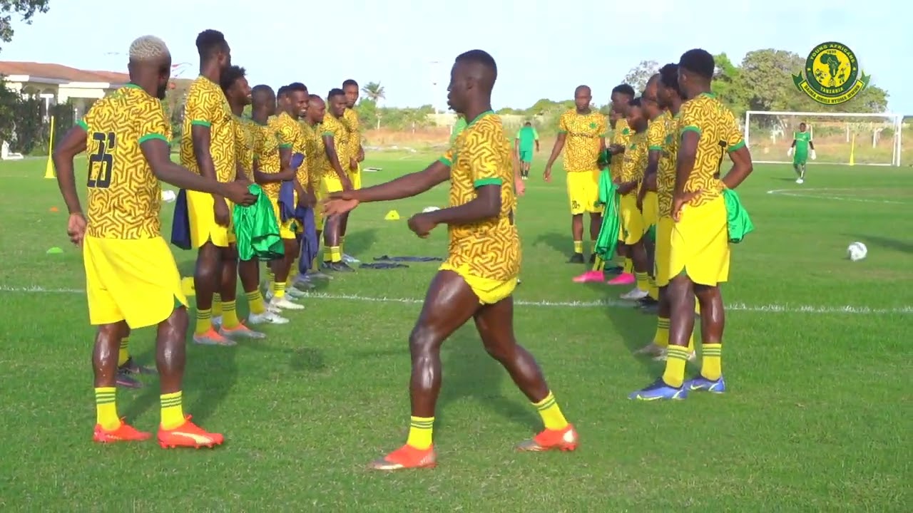 MAZOEZI YAMEKOLEA/TAZAMA MWANZO MWISHO WACHEZAJI WETU WAKIJIFUA KUWAVAA ASAS FC.