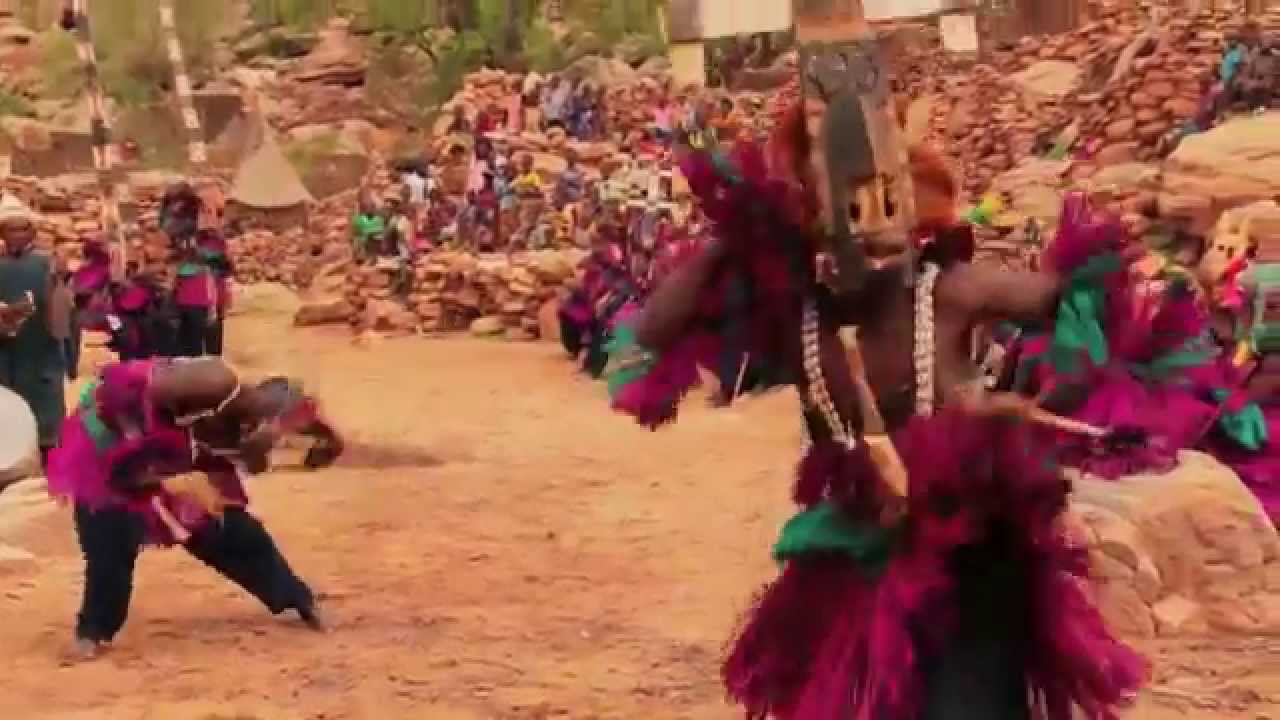 Sortie de Masques au Pays Dogon