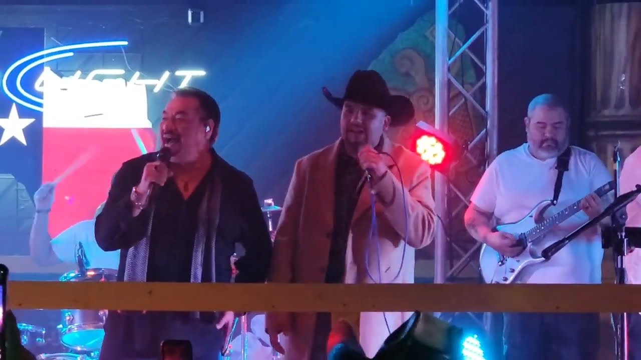 Jay Perez w/ Cezar Martinez, Desperados 2.0, San Antonio, Tx - 3/17/23
