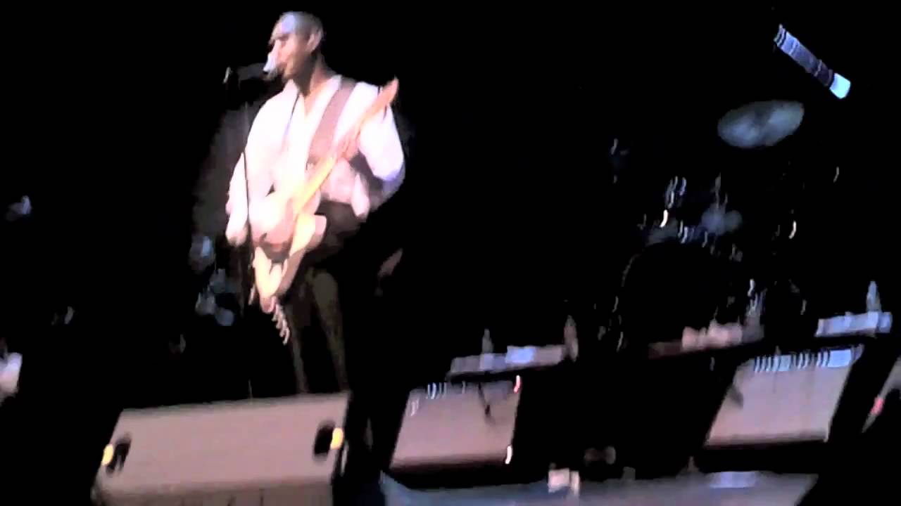Raphael Saadiq - Lay Your Head On My Pillow - Live