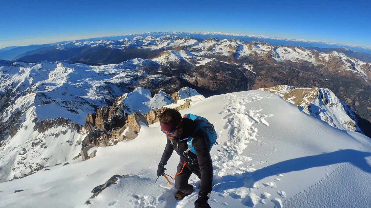 Cima D'asta...salita per il canale dei Bassanesi e discesa dalla normale
