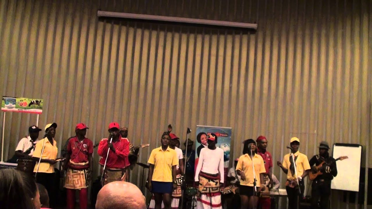 Bayuda du Congo à l'Hôtel du Fleuve le 1er août 2013