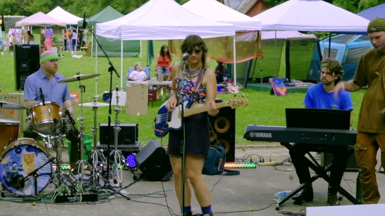 Jacuzzi Beach - Drugstore Cowboy Live at Fun Fest 25