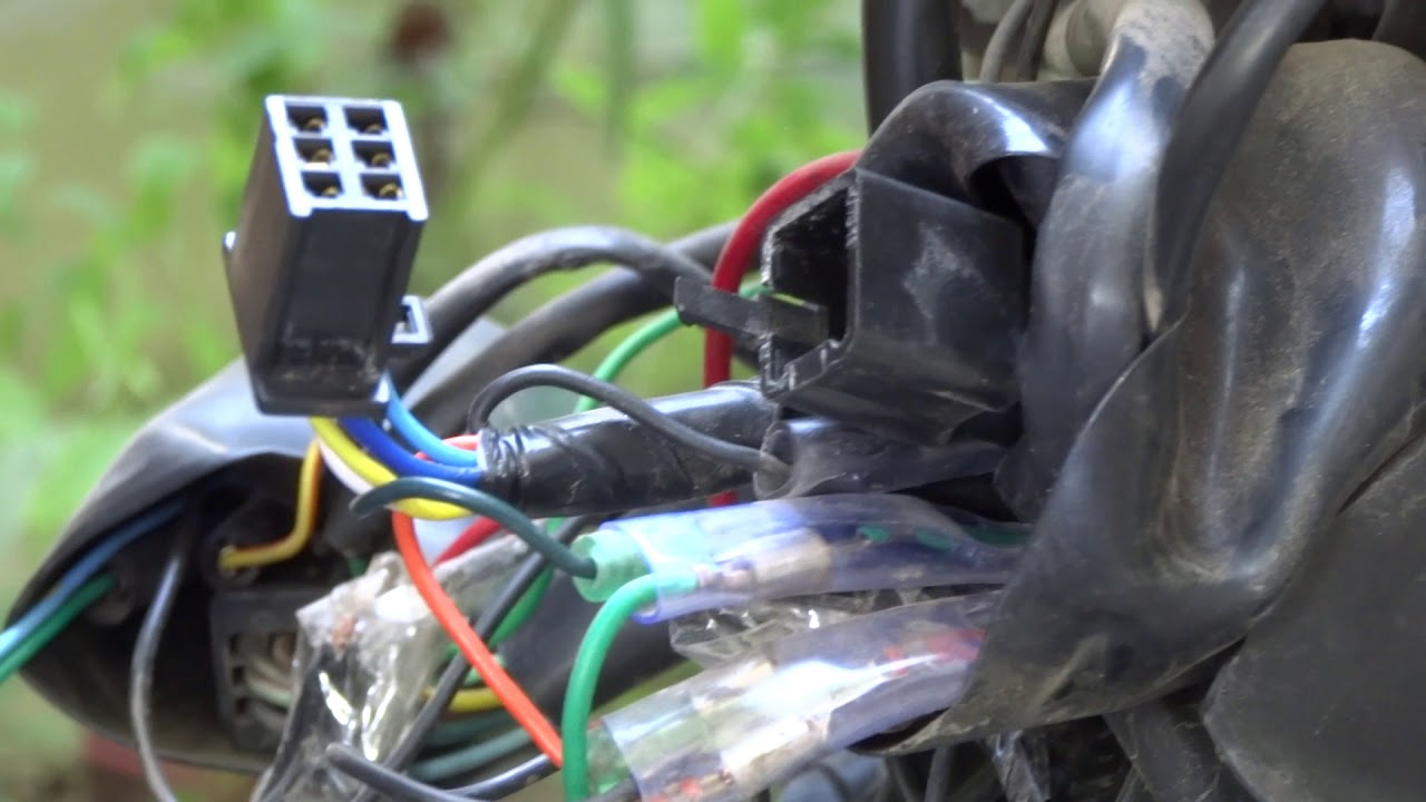 How to change headlight connection of bike on battery