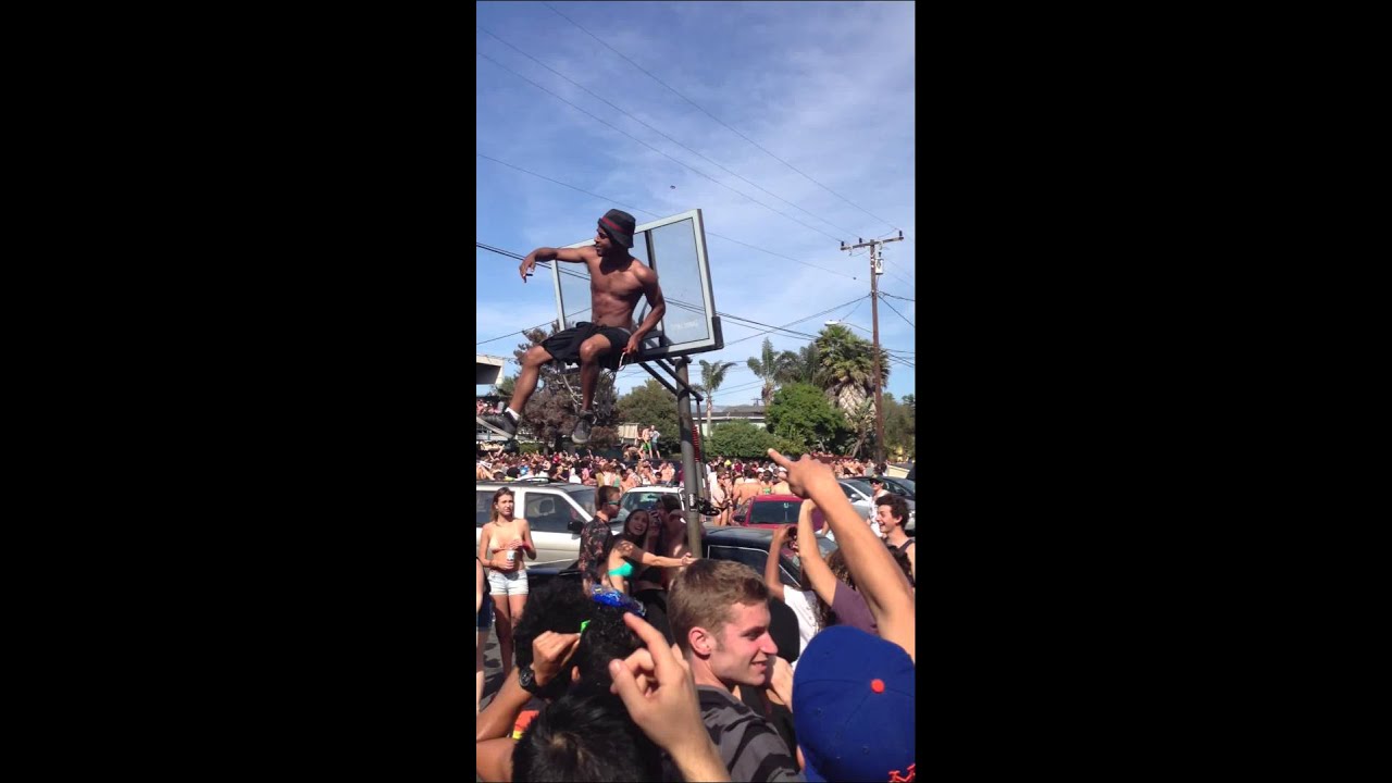 Raging at UCSB Deltopia: Original New Dance