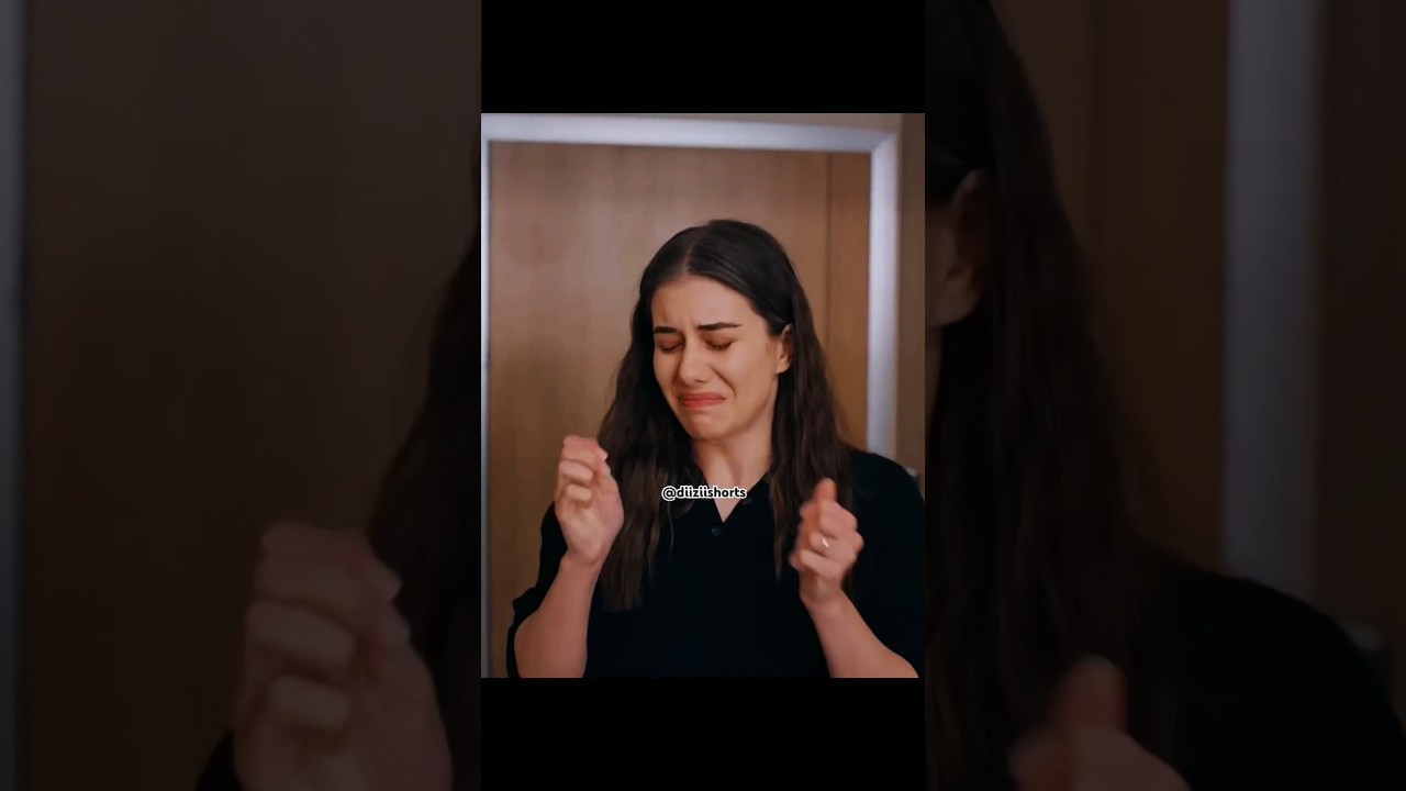 Suna pain after seeing Seyran body #yalı&ccedil;apkını #afrasara&ccedil;oğlu #berilpozam #turkishseries #shorts