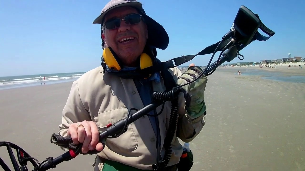 Metal Detecting the Isle of Palms, SC - 17 May 2019